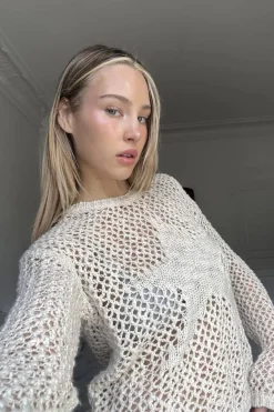 Maglione stella traforato