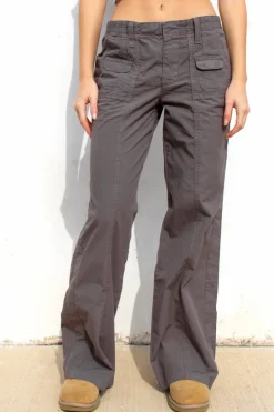 Pantaloni cargo