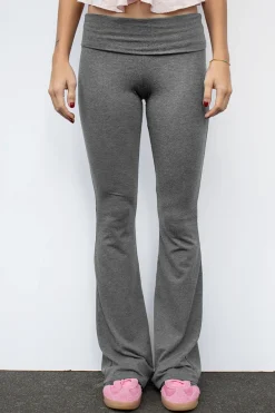 Pantaloni con risvolto