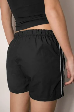 Shorts cucitura laterale