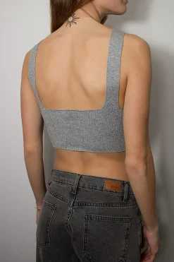 Top scollo sul retro