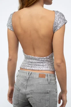 T-shirt schiena scoperta con paillettes